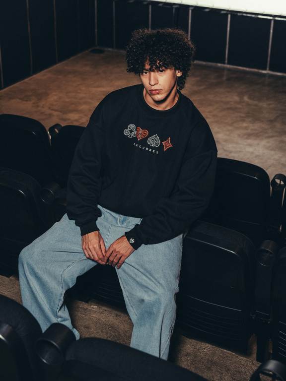 GOTH ELEMENT SWEATSHIRT - BLACK