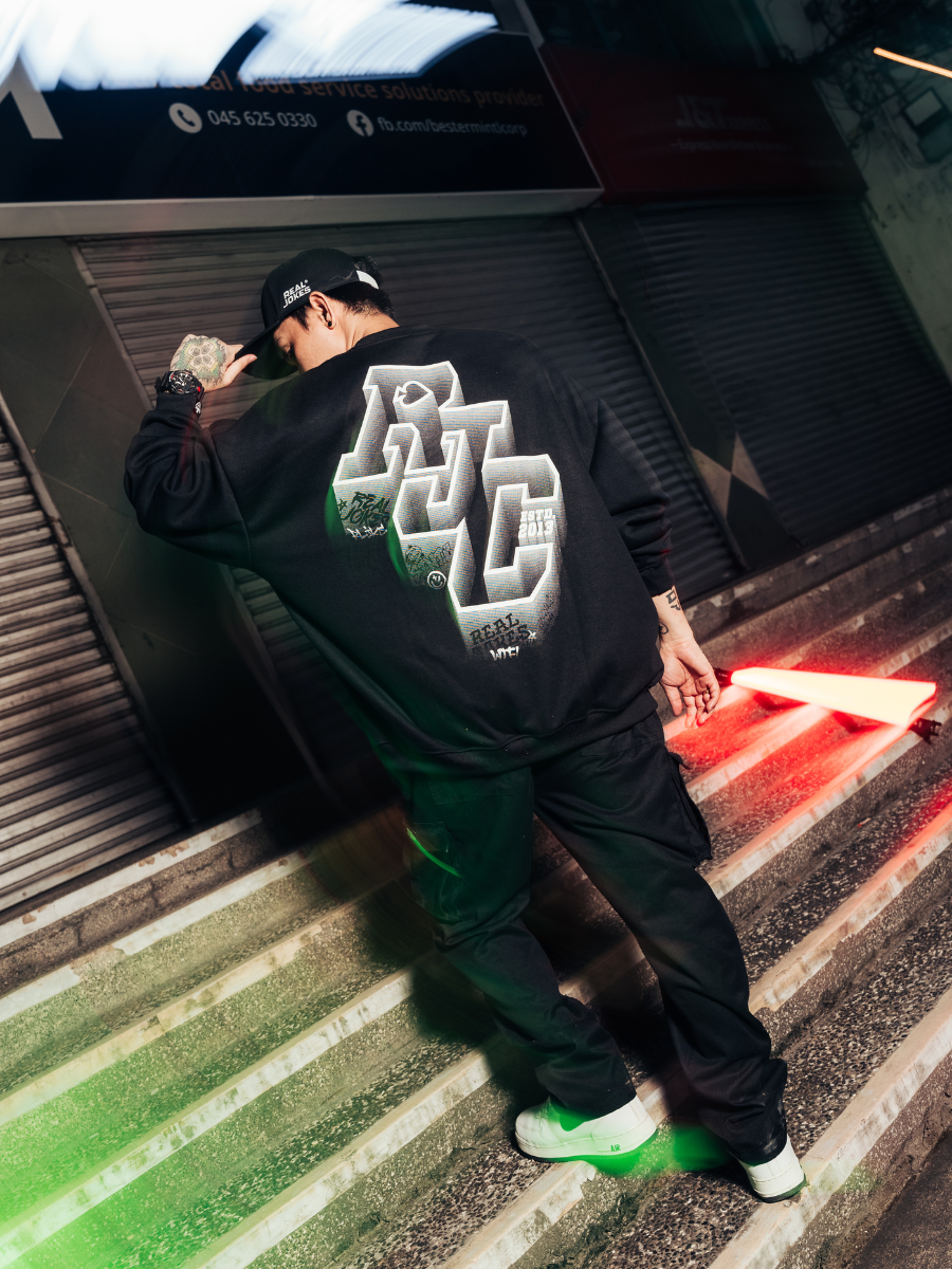 MAZE SWEATSHIRT - BLACK