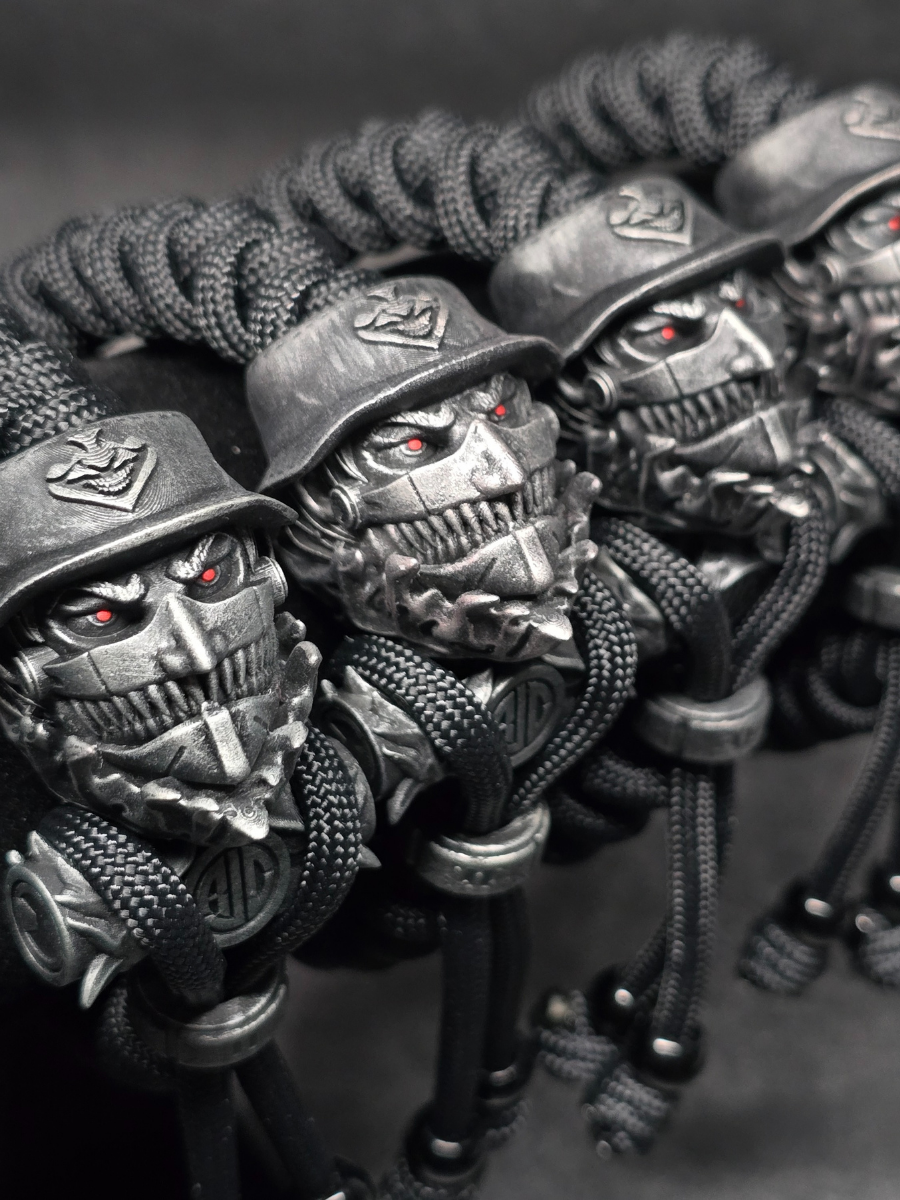 SNO GUN METAL ARM AMULET