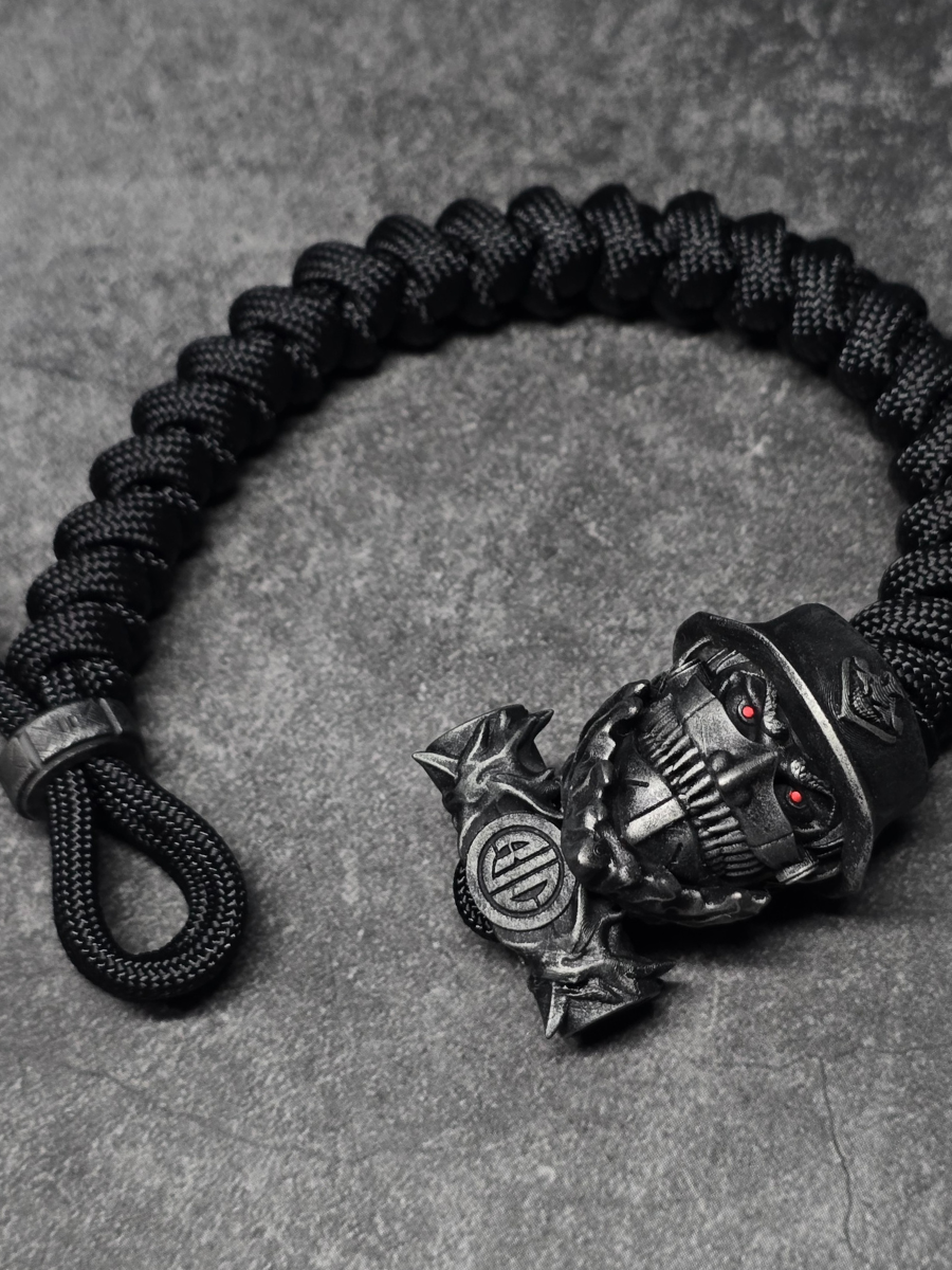SNO GUN METAL ARM AMULET