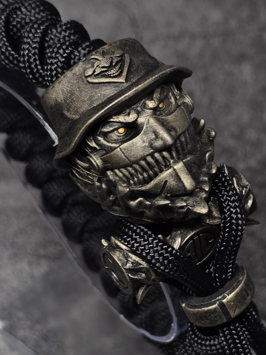 SNO PALE GOLD ARM AMULET