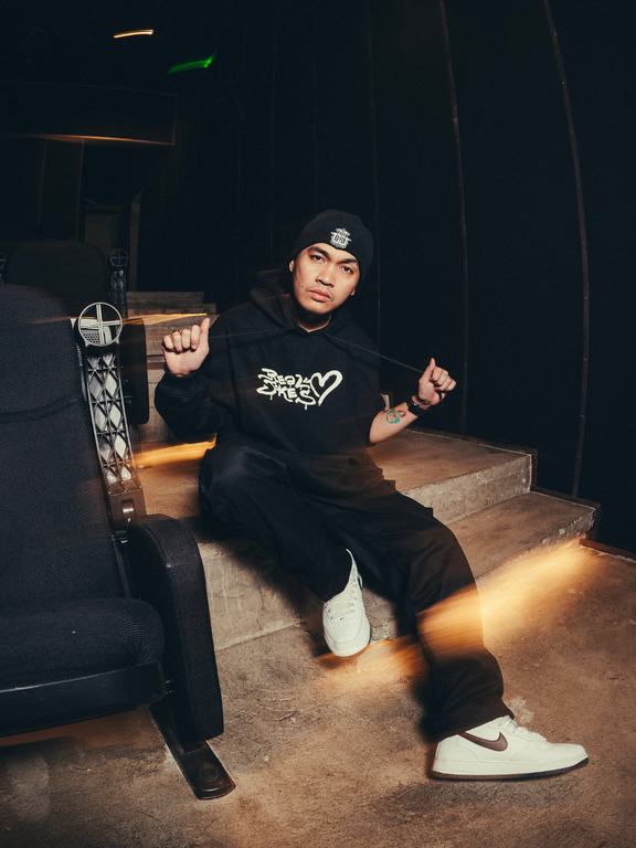 SPRITZ HOODIE - BLACK