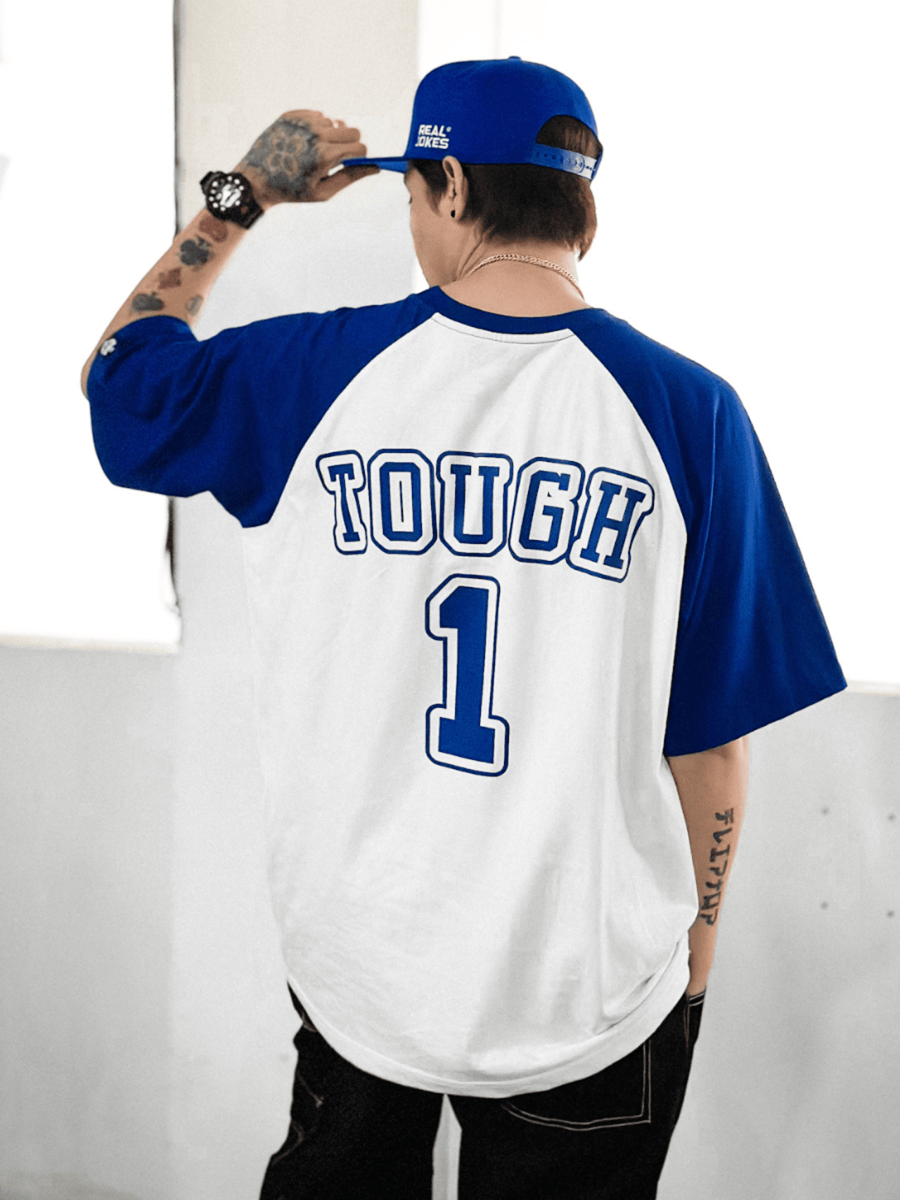 TOUGH1 - BLUE SLEEVES